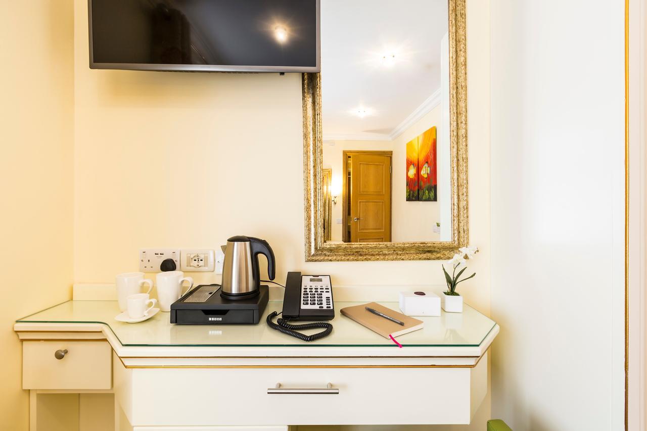 Linton Hotel Luton Kültér fotó