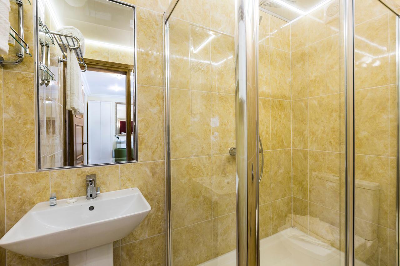 Linton Hotel Luton Kültér fotó